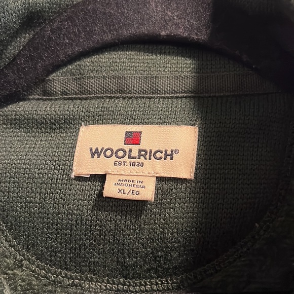 Woolrich size XL men’s quarterzip [M1] - Picture 3 of 5